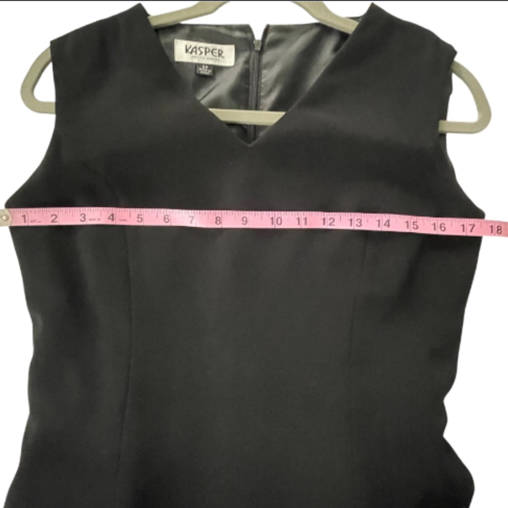 Kasper Classic Sleeveless Black Dress - Picture 7 of 10